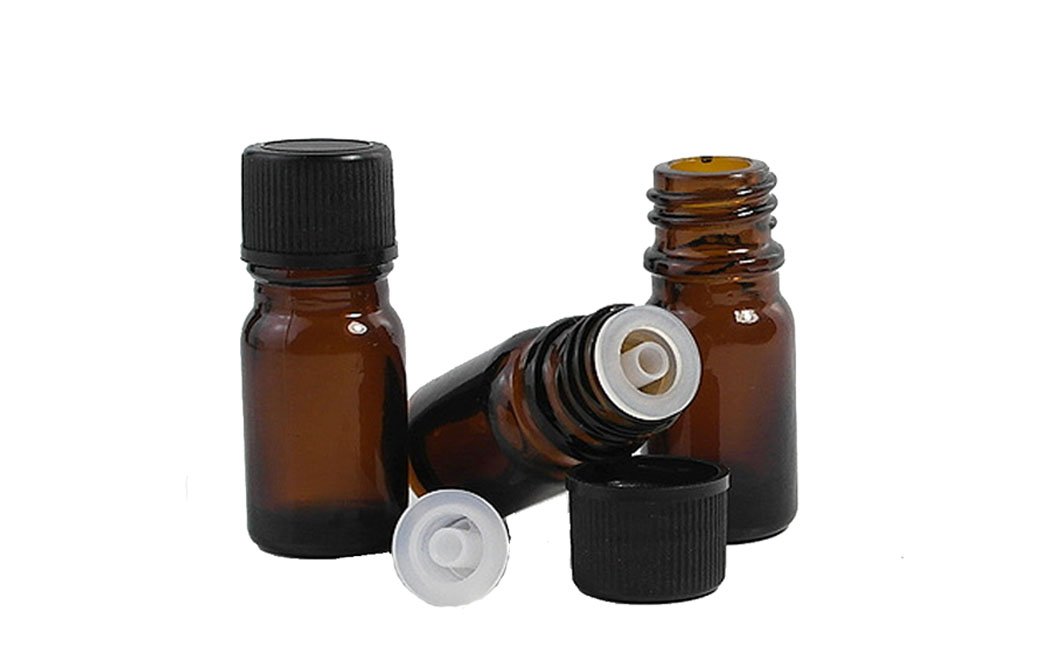 //www.spicesmfr.com/litsea_cubeba_oil_wholesale_supply_china